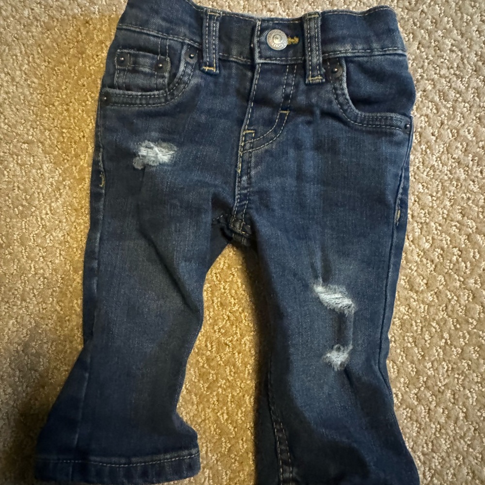 Baby Levis